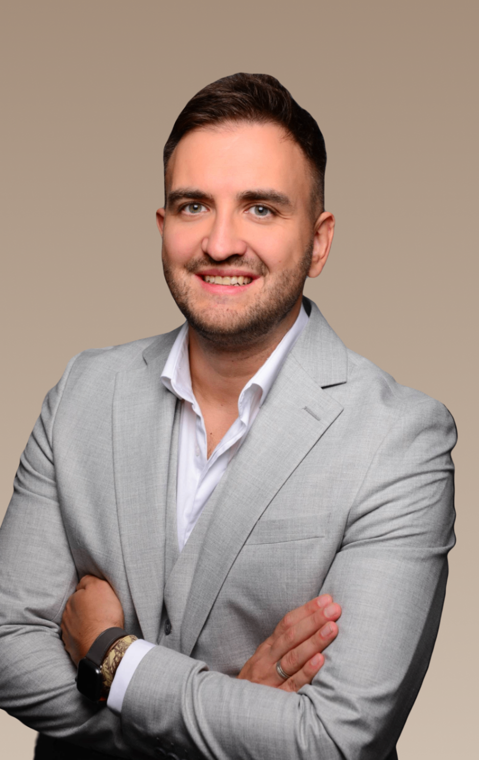 Леон Кулаков